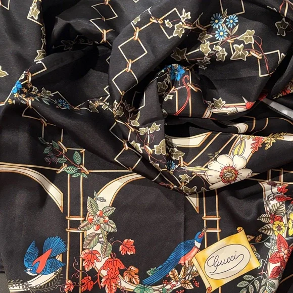 Gucci Black Silk Scarf with Floral Accents - Picture 3 of 3